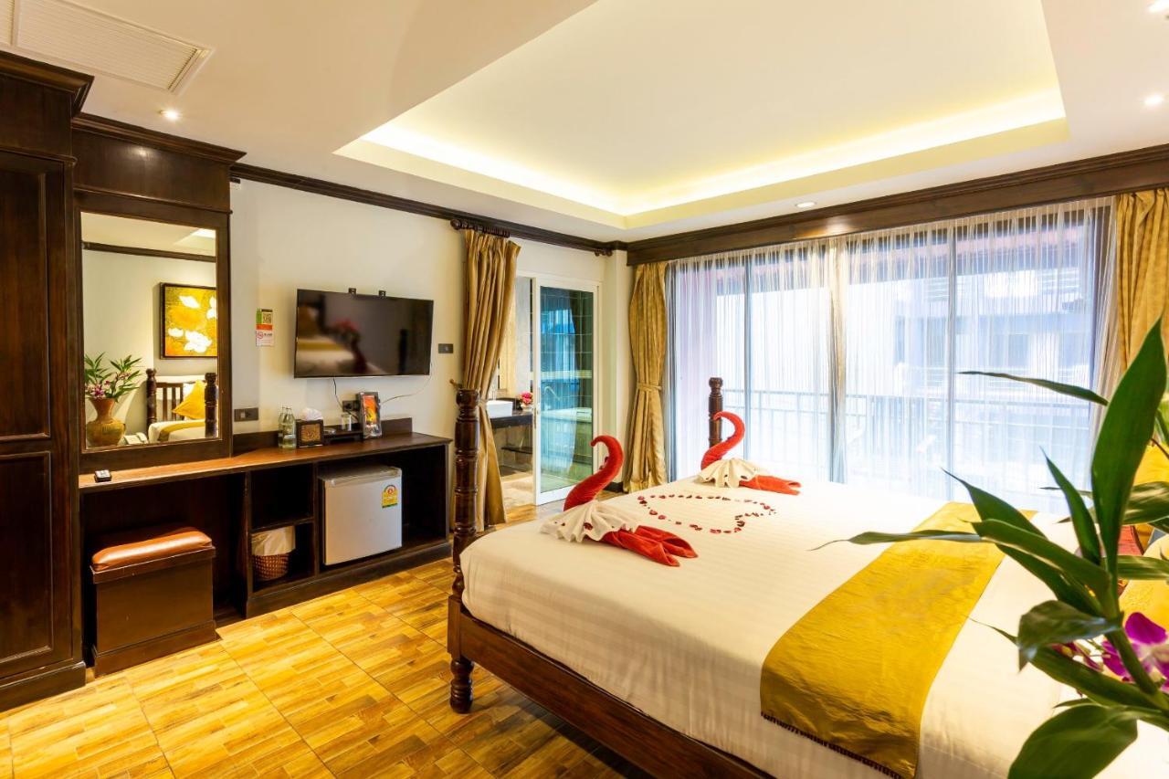 Tanawan Phuket Hotel Exterior photo